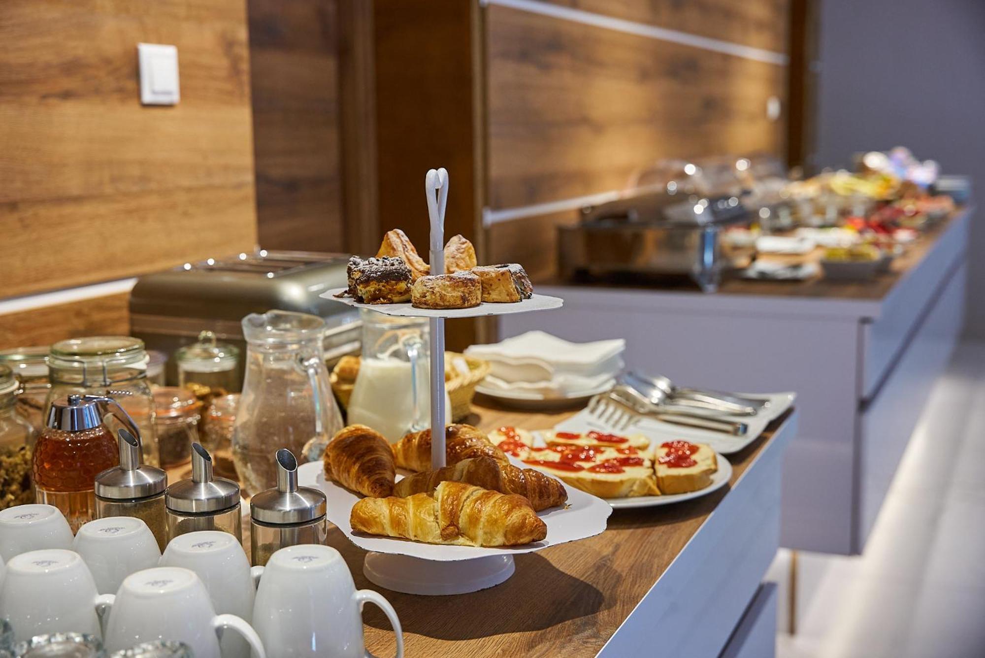 Dependance Patriot Trnava Hotel Екстериор снимка